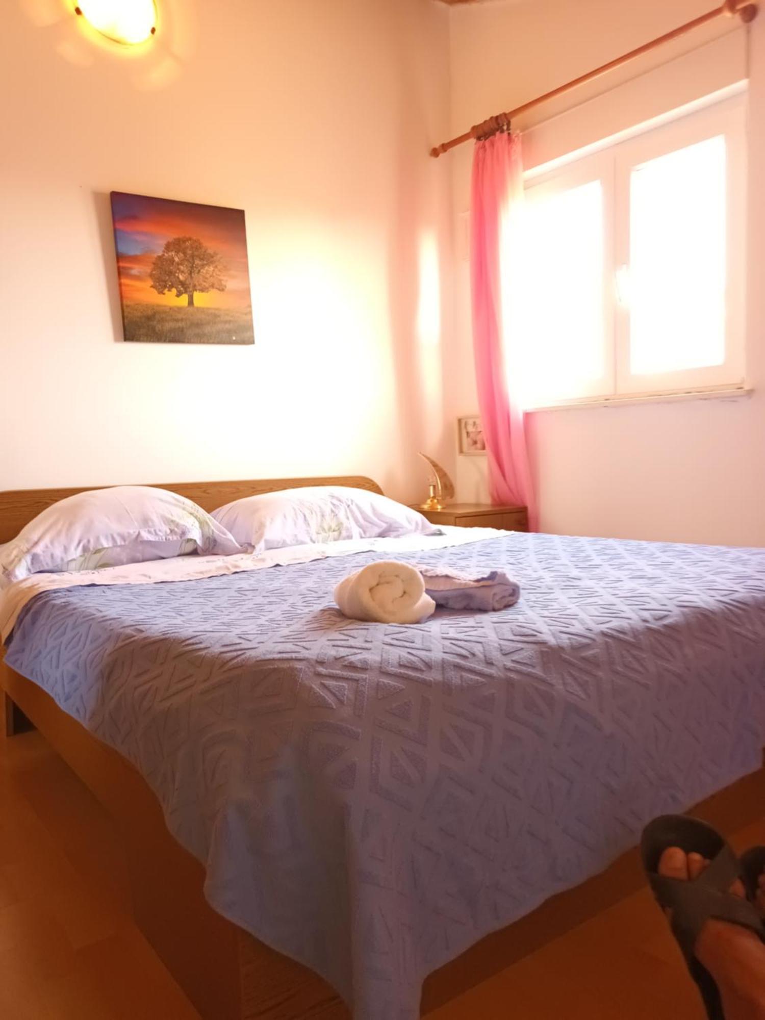 Apartments Bilo Near Primosten Phòng bức ảnh